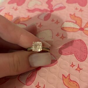 Elegant Gold and Silver Women's Ring